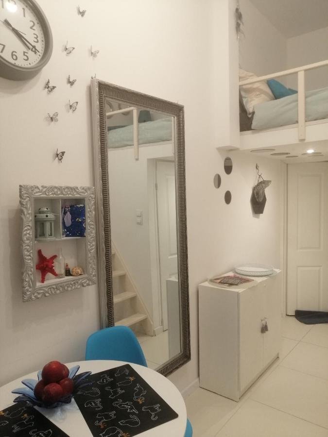 Dobranoc Panzió Łódź Kültér fotó
